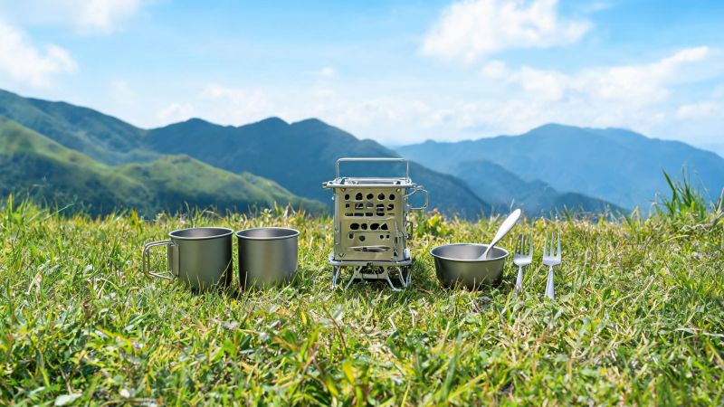 户外热催生露营餐具升级：轻量化与颜值成新卖点